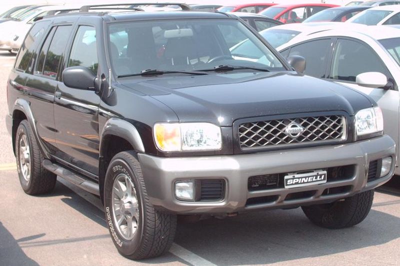File'00'01 Nissan Pathfinder.jpg Wikimedia Commons